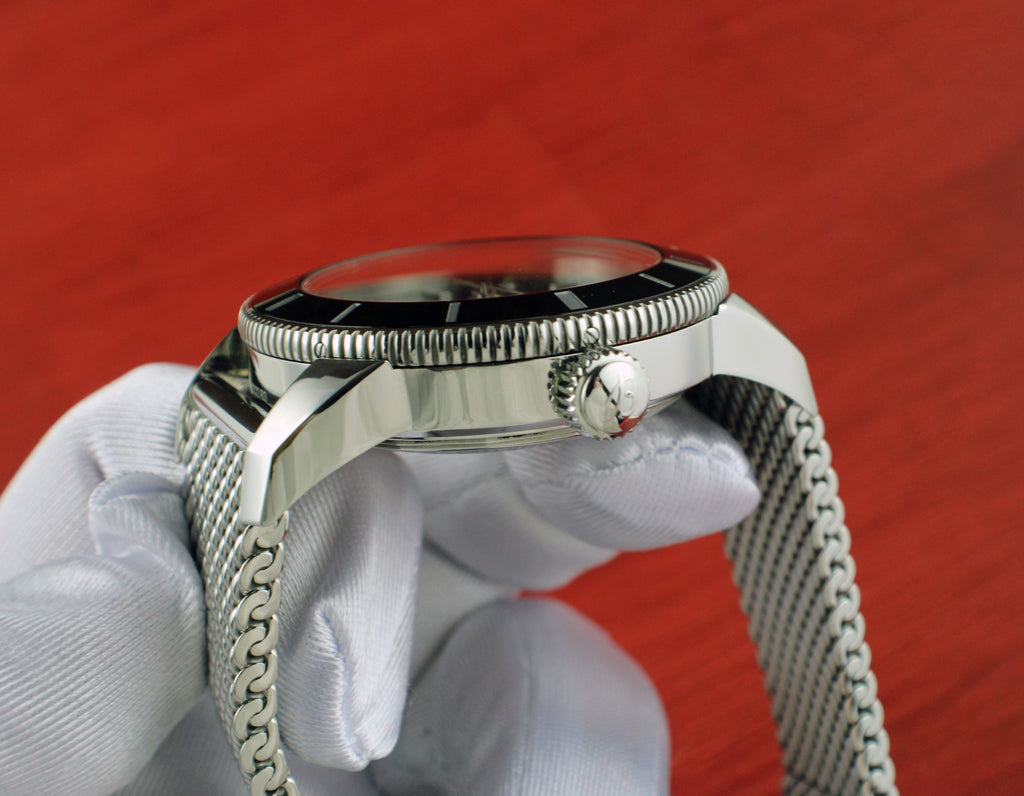 Breitling SuperOcean Heritage 44mm AB2030 Stainless Black Watch Box & Papers